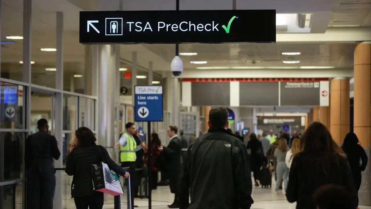 DFW TSA PreCheck Lanes and Hours